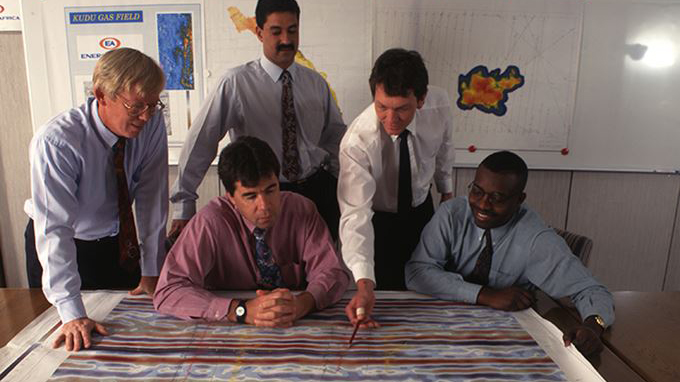 ea_2004-our-story_tech-staff_680x382.jpg